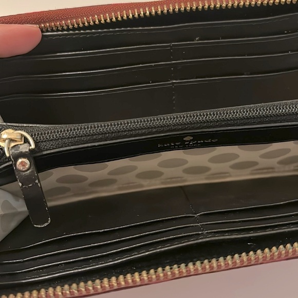 Kate Spade Flatiron Lacey Apple Zip Around Nylon Wallet - Picture 4 of 9